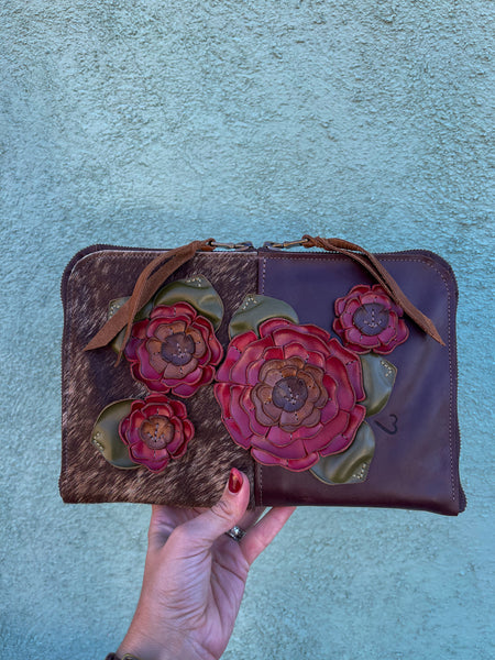 1/2 Cut Mini Pocketbook