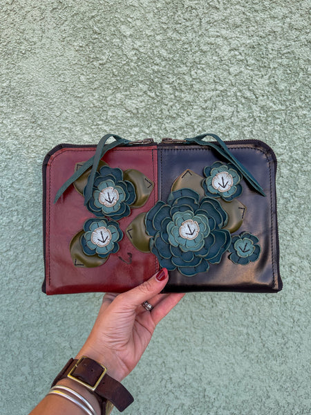 1/2 Cut Mini Pocketbook